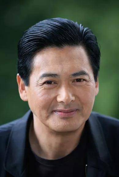 周润发自嘲90%都是烂片,谈和发嫂结婚30多年:我太闷了_陈慧莲_电影