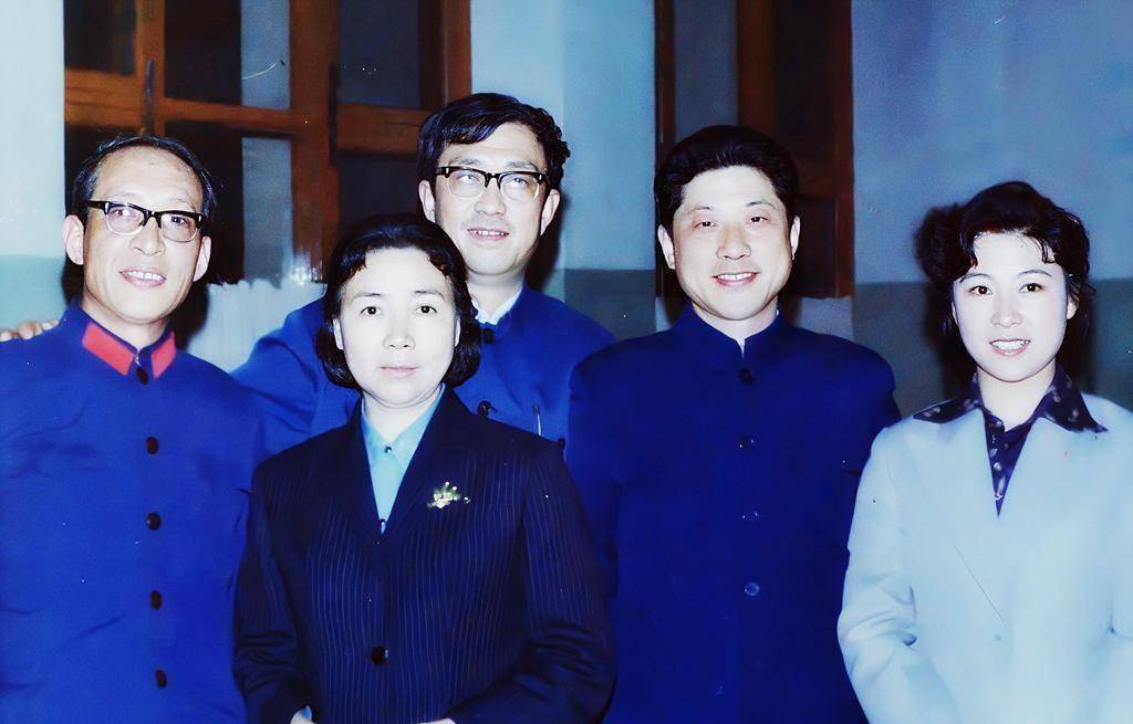 从《白毛女》到《党的女儿》,电视专访田华:为网民服务终生不悔_电影