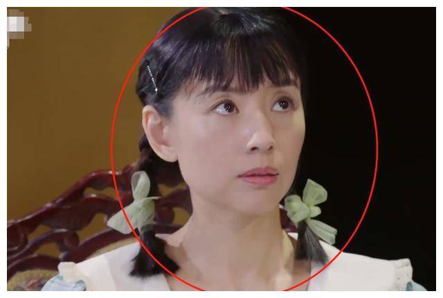 40岁董洁扮美演少女,终究还是回不去"冷清秋"时期_状态_年纪_形象