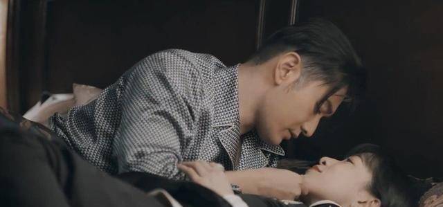 鬓边不是海棠红:佘诗曼叹尹正比女人还女人,黄晓明演技改观不少_化妆