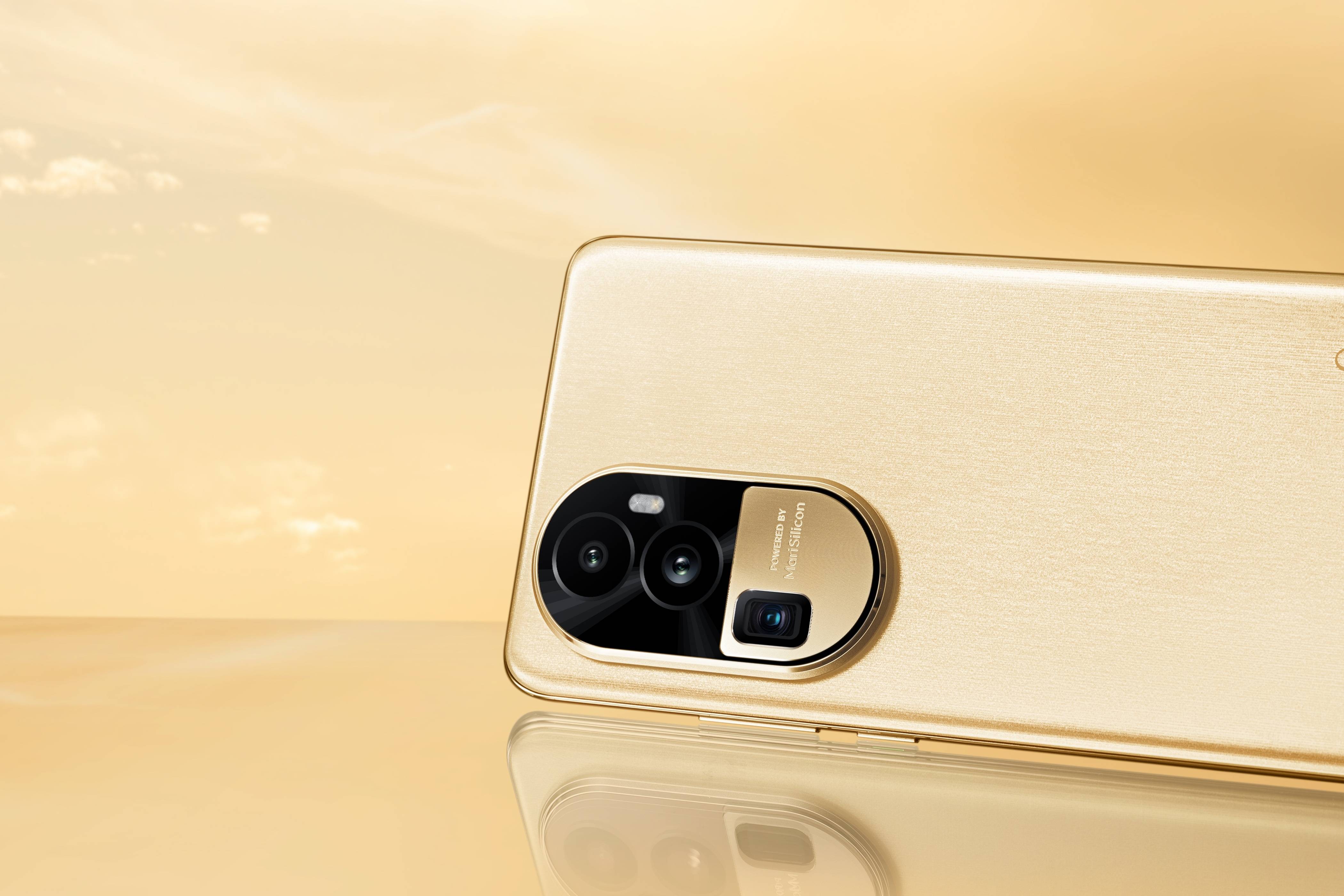 恰恰好满足上述的条件,全系标配长焦镜头,甚至在reno10 pro 上安排了