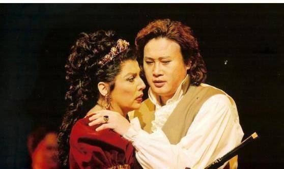 歌唱家戴玉强,曾三次落魄到工地干活,妻子改写他的命运_工作_歌舞剧院