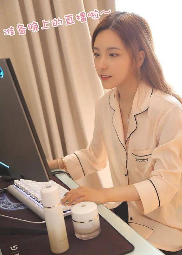 水友_问题_周淑怡