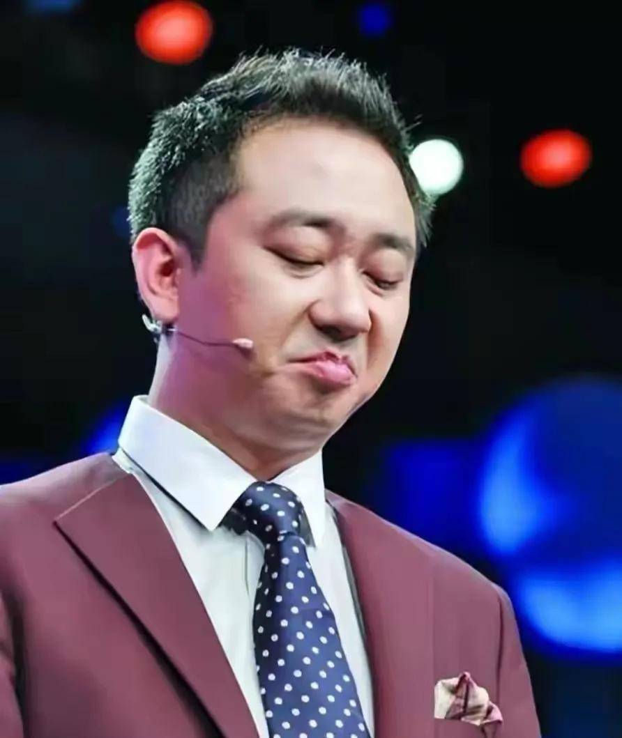 笑果文化出事后,才知道7年前的王自健离开有多明智!_表演_节目_段子