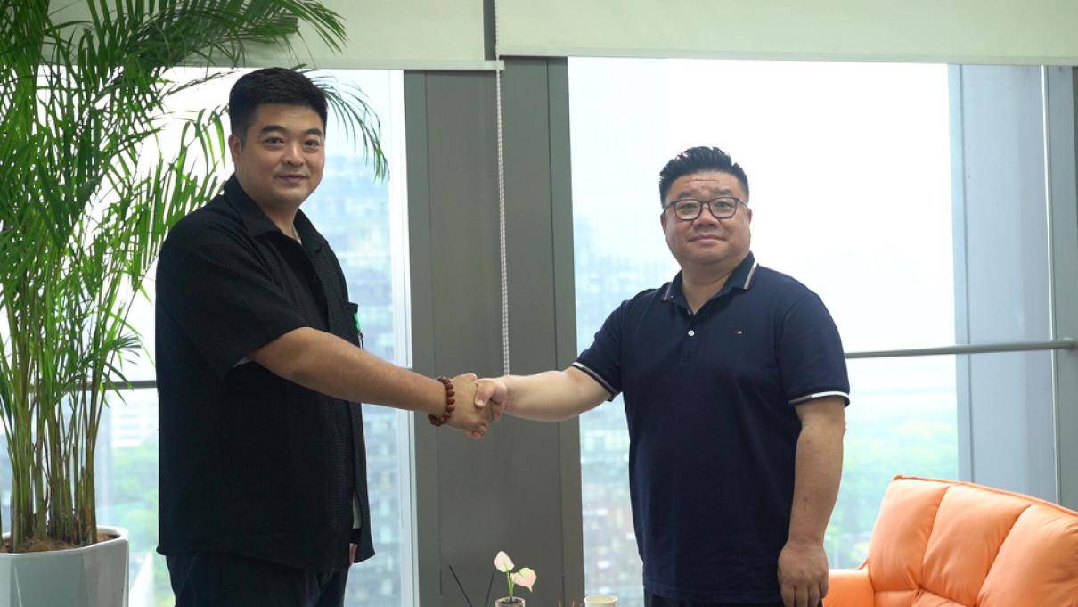 市宠云与纳爱斯淘豆玩国携手，共同探索人宠友好生活方式 