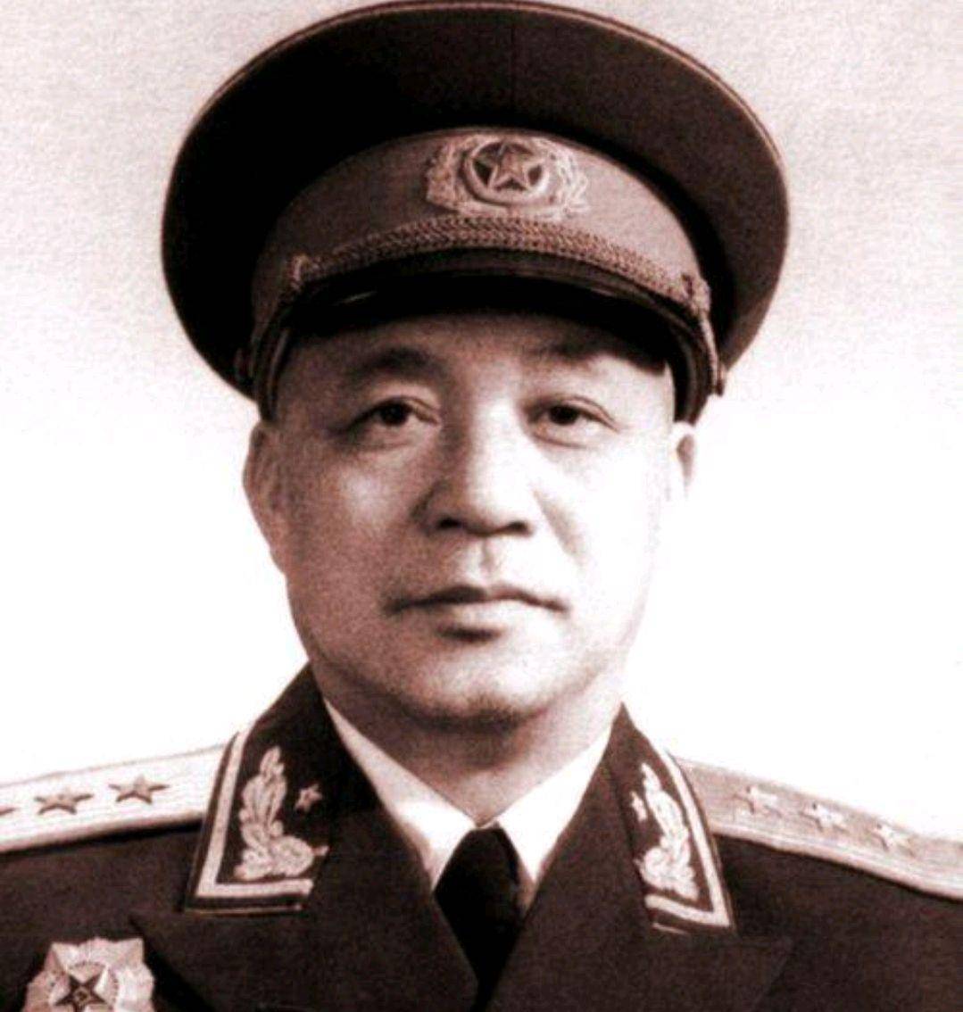 福州军区最强阵容，司令员政委是上将，两位副司令员也是上将