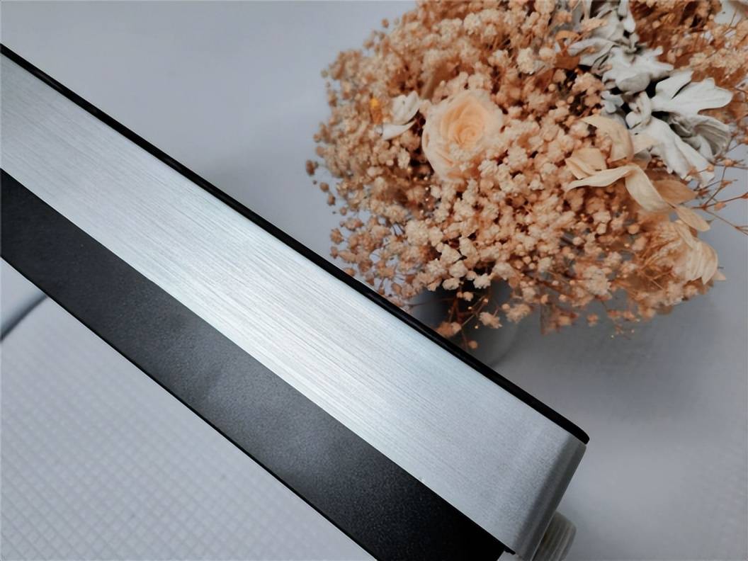 奥特朗即热式电热水器评测:安全、便捷高效,即热不等待!