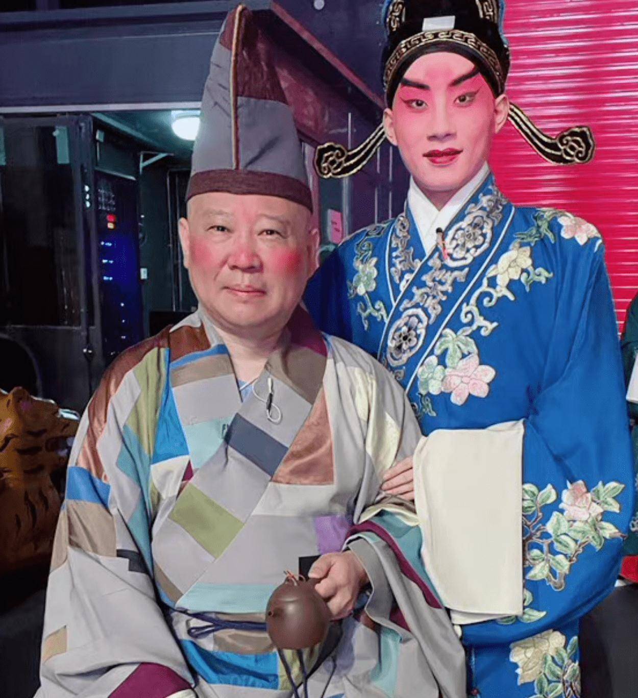 继欧弟郭京飞后,郭德纲收徒贾乃亮,岳云鹏:下次把邓伦弄来拜师_雷佳音
