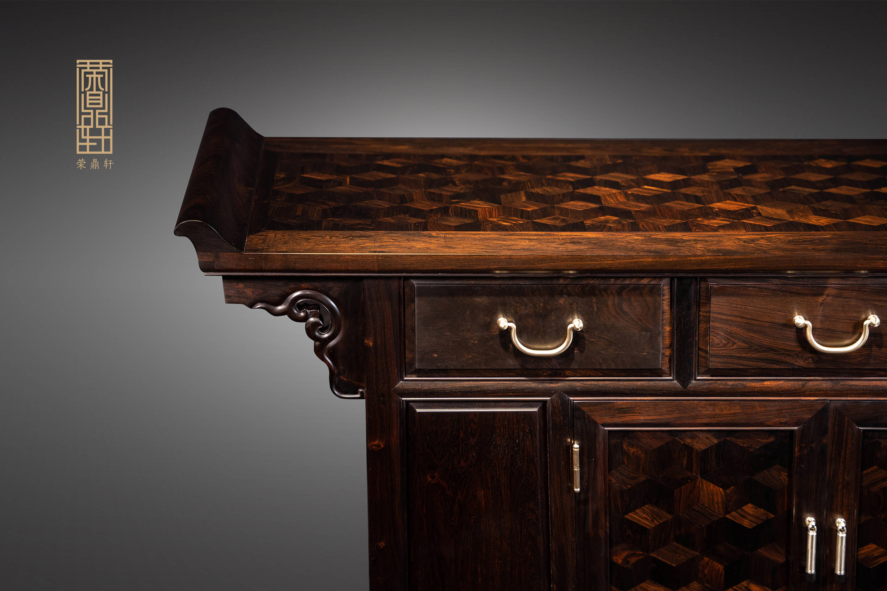 荣鼎轩:明式翘头三联柜——风度翩翩的实用君子_紫光_技术_精密度
