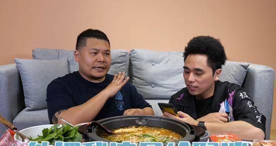 杰哥阿伟畅谈过去,好康的每日只赚460元,差点和周杰伦搭戏_约合_合体