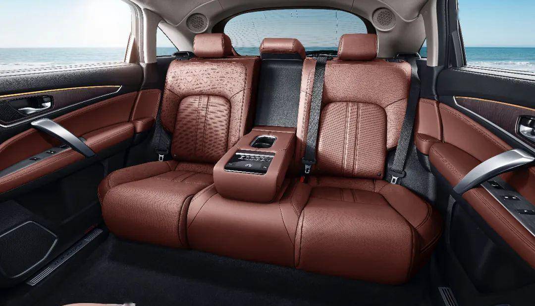 最美本田suv,车身加长配7座,标配10气囊,还要啥crv?_搜狐汽车_搜狐网