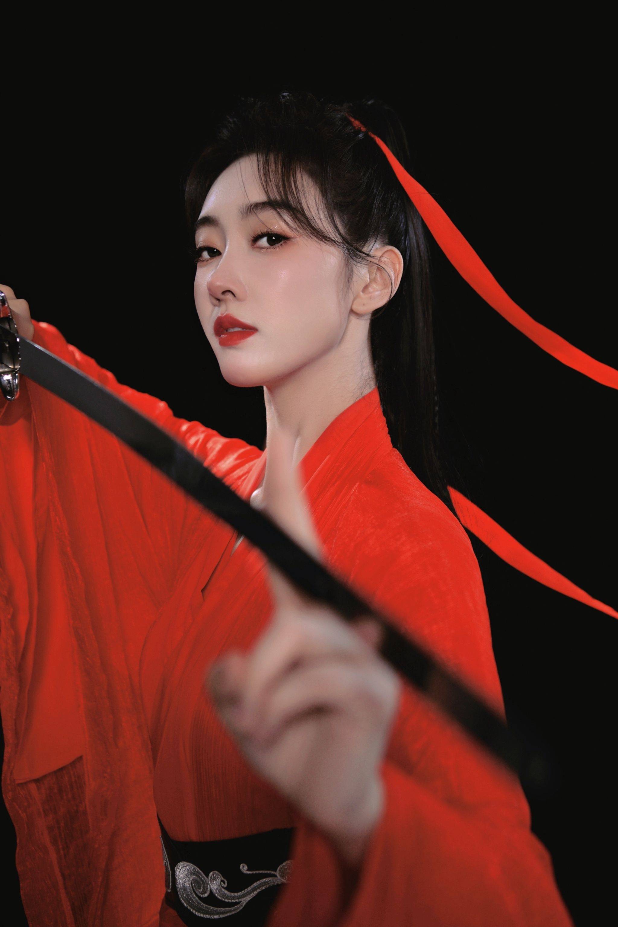 宣璐红色古装优雅写真_网友_大片_气质