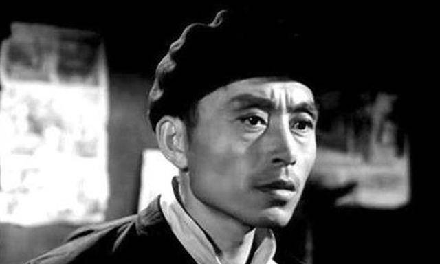 演反派活灵活现,却49岁英年早逝_杨成轩_老电影_表演