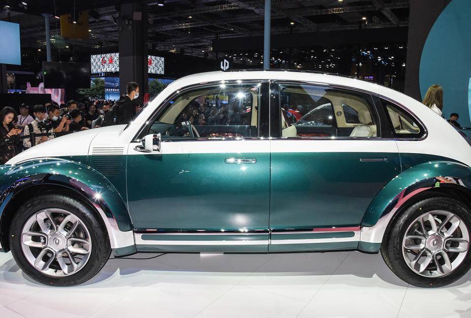 甲壳虫的替代者来了,档次感不输bba,四门五座,网友:就等它了_搜狐汽车