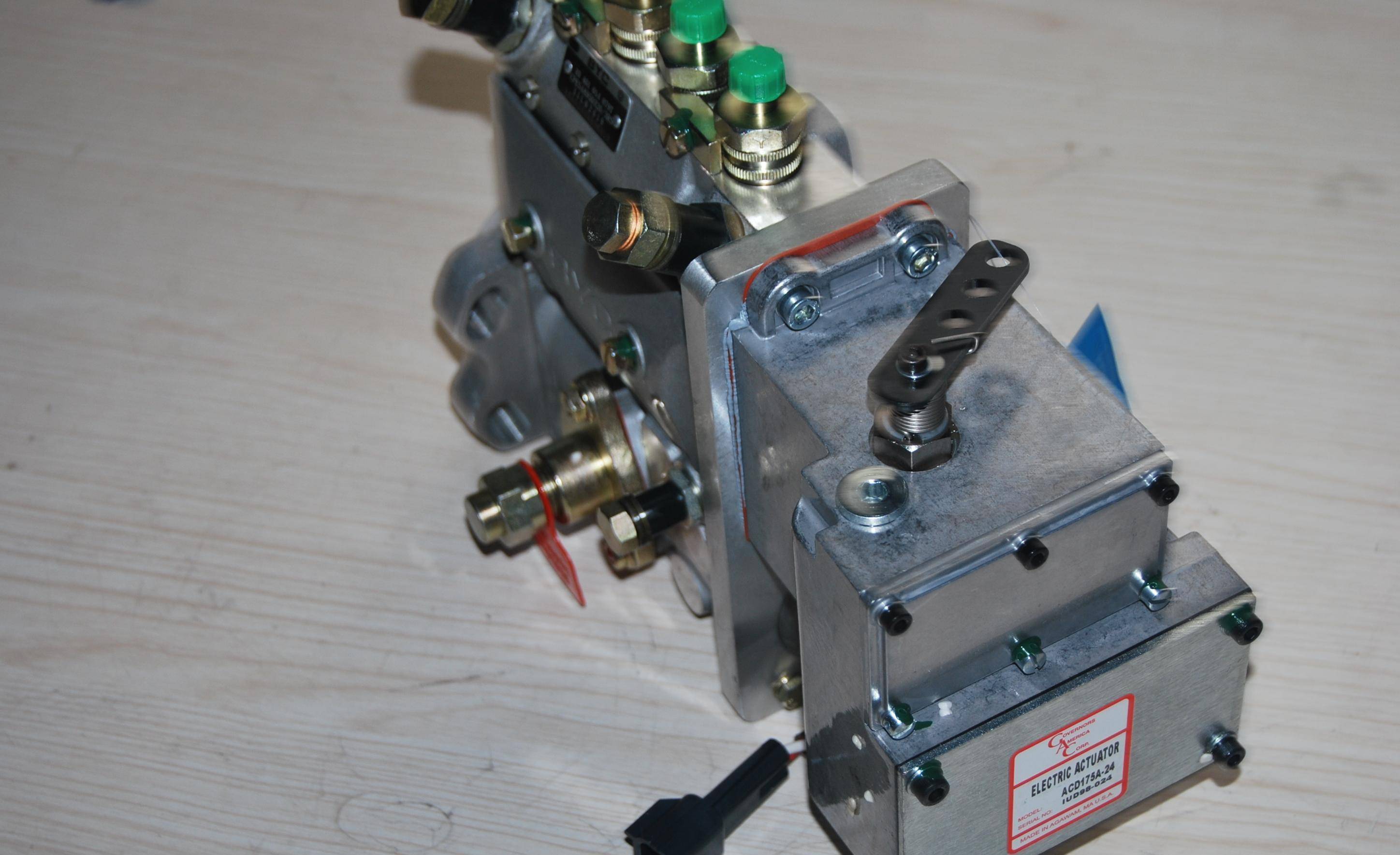 喷油泵调速杆总成上的球形销磨损导致车速有波动现象的故障案例_搜狐