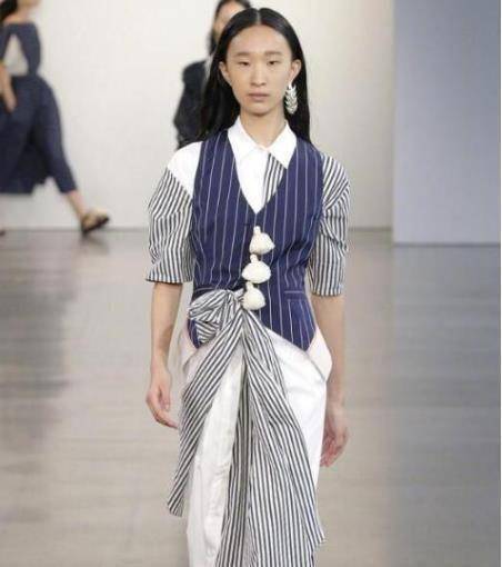 但长得像林永健的明星还真的不少_吴珊卓_章子怡_眼睛