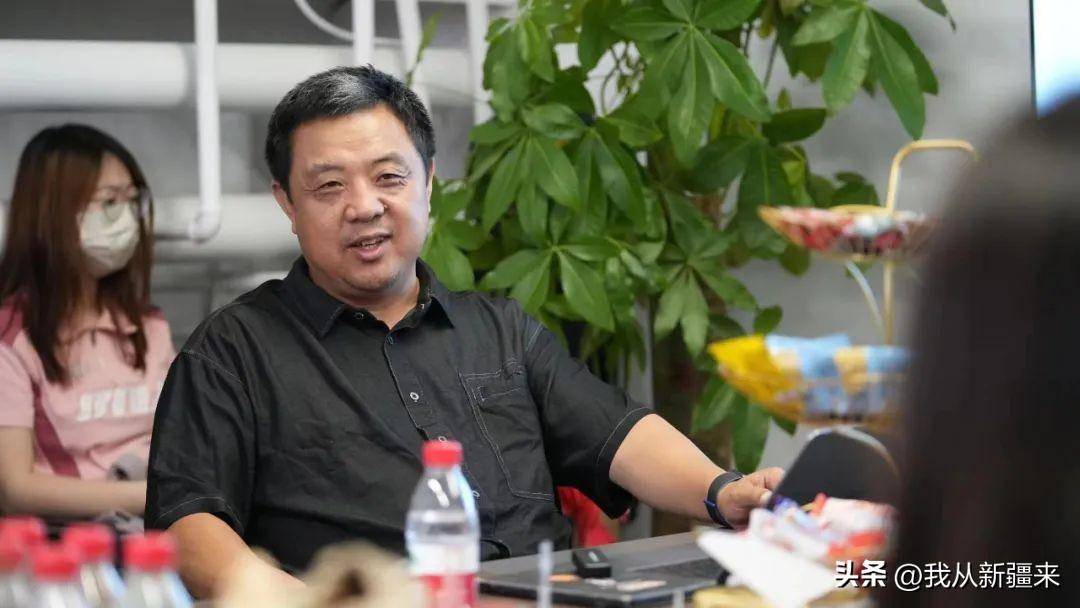 《我到新疆去2》纪录片调研培训会_人物_李文举_发展