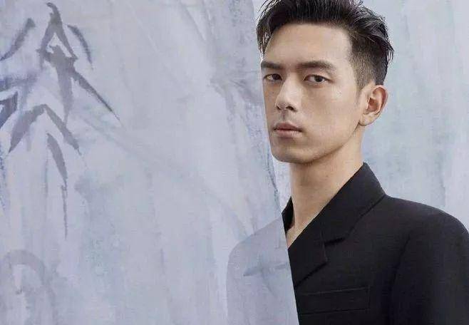 李现杨幂被跟拍的背后,我看到了人心丑陋的一面_明星_私生活_什么