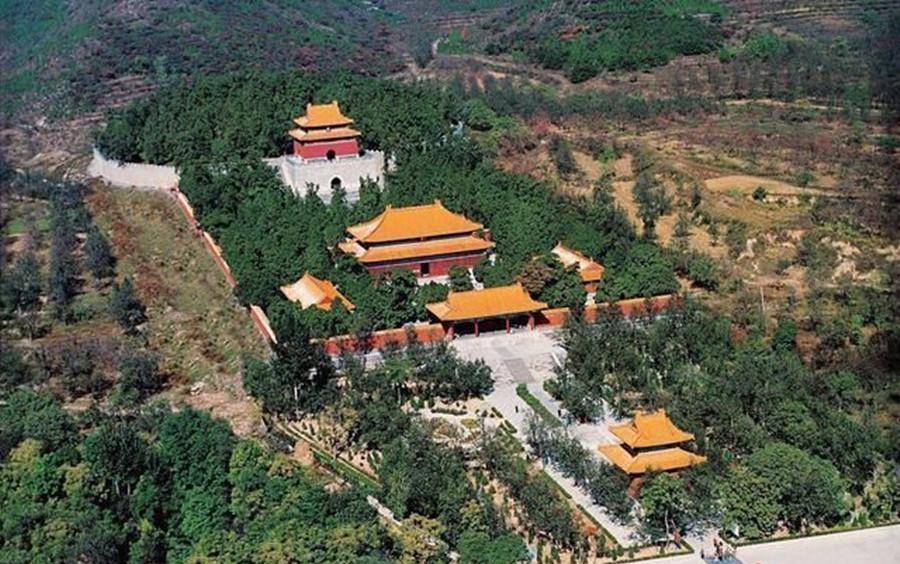 原创            中国发掘的唯一帝王陵，挖掘后怪事频发，被公认为中国考古之痛-中国古代帝王陵墓
