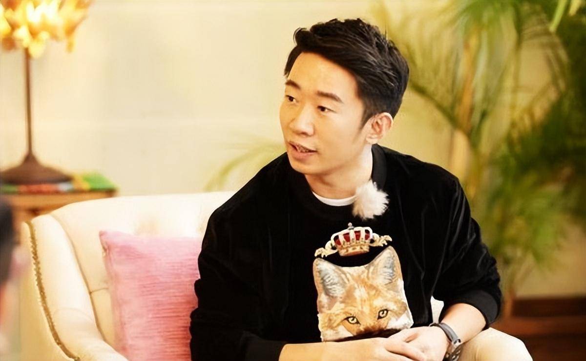 一大早起来,杨迪就上了热搜,引起网友吵起来的惊天大瓜是啥_对象_什么