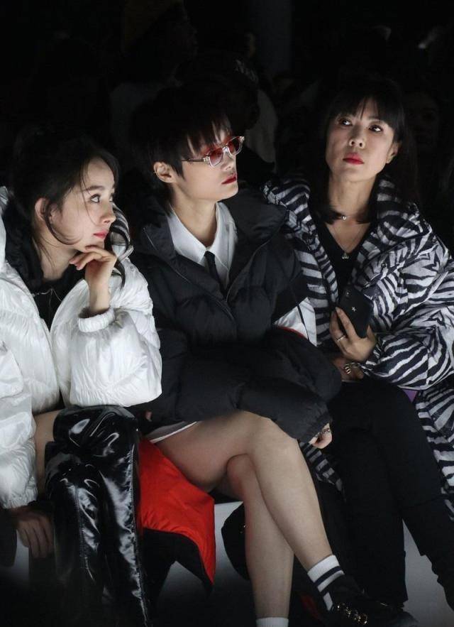 李宇春把杨幂给"迷倒了"!