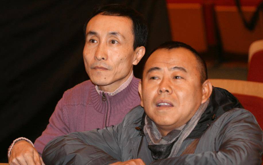 他们合作表演的小品《对缝》,又获得了巨大的成功.