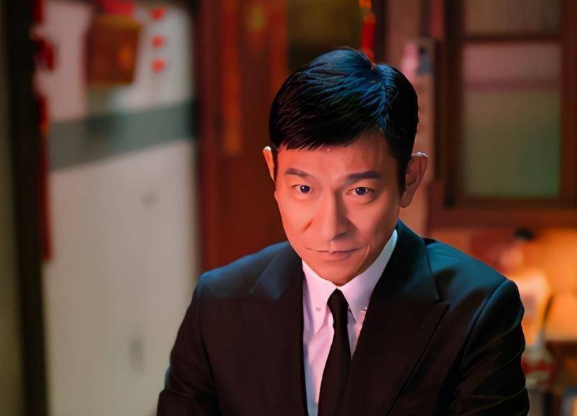 刘德华拍戏现场细节曝光,脾气暴躁情绪崩溃,吓坏群演却被指敬业_家人