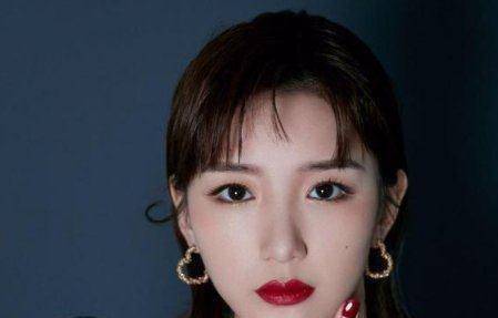 毛晓彤在分手之后,也受到前男友很大的影响,发生了什么?