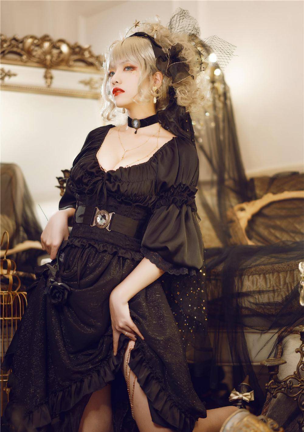 洛丽塔店家打"擦边球"败好感,模特图不仅没有细节反而拍成私影_lolita