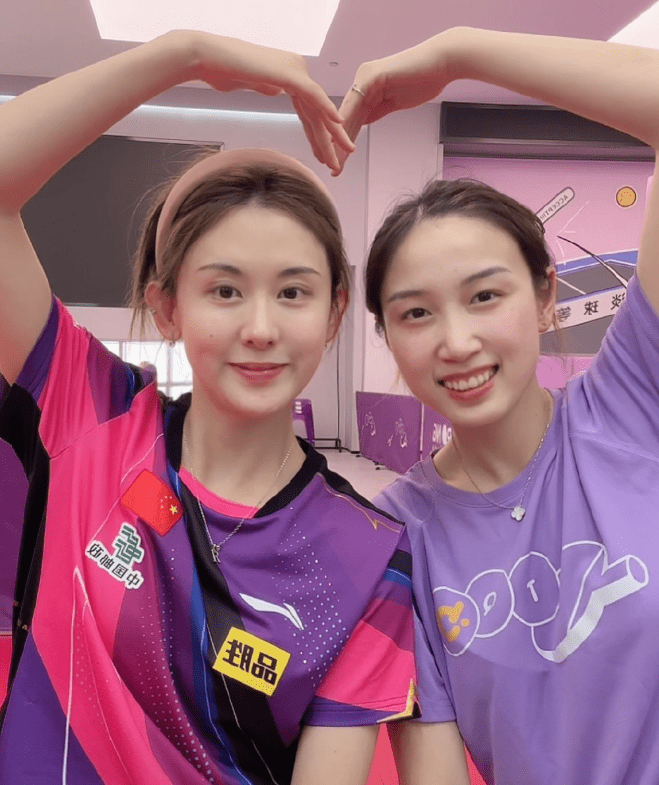 国乒美女钱天一身材火辣笑容甜美,参加女单比赛被教练组重用!