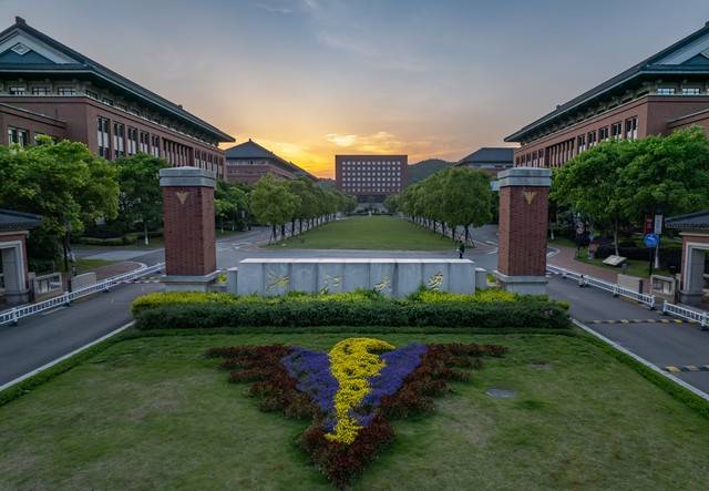 选择长沙市耀华中学,为梦想再战高考!_教育_办学_实力