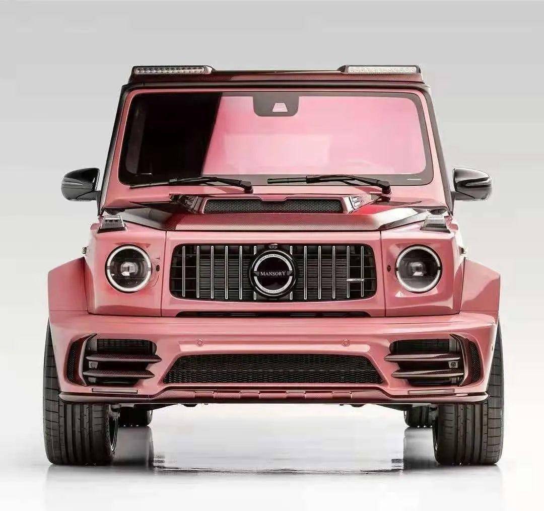 奔驰"amg g63"金刚芭比亮相,少女粉配色,最大马力980匹!