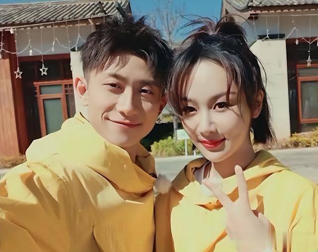 网友:不用修图,太红了没办法_王俊凯_角色_婚姻