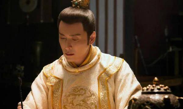 他是唐太宗李世民的嫡长子,母亲为长孙皇后.