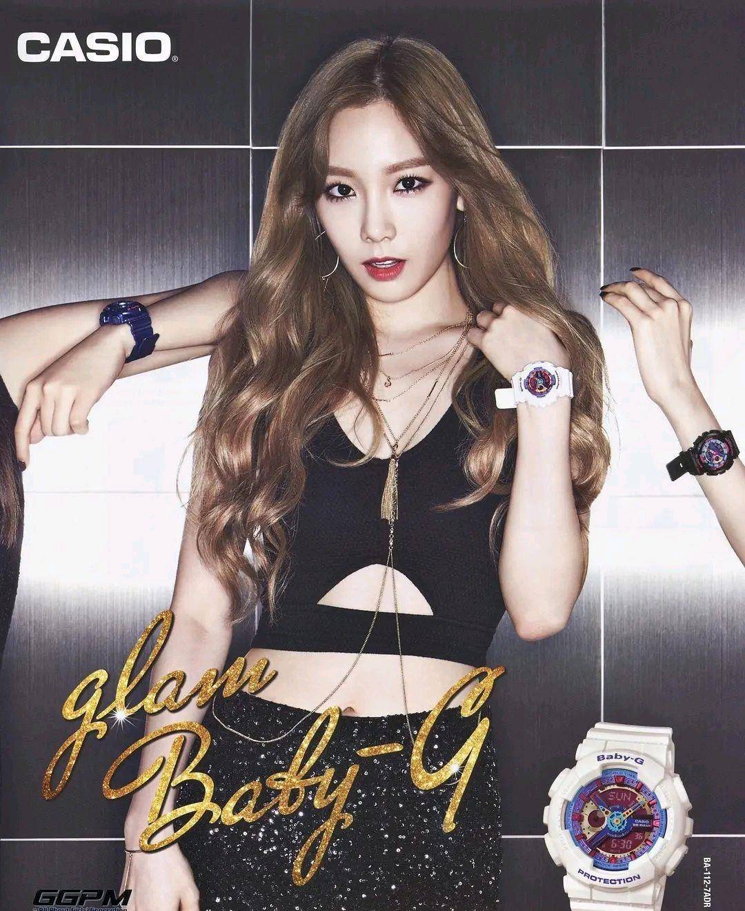 受教育也是类似教育,允儿的私生活一直很隐秘,可她家境很好,她受教育