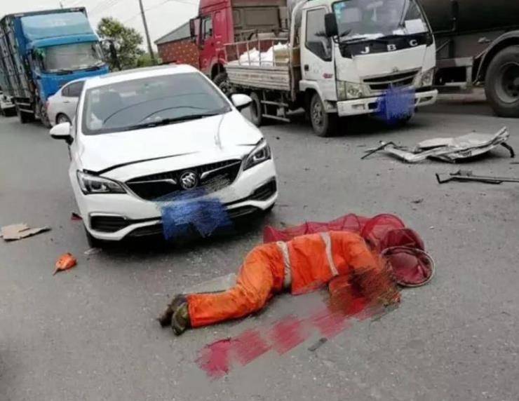 交通事故频发多是天气造成的,而颅脑损伤是伤亡的主要因素之一