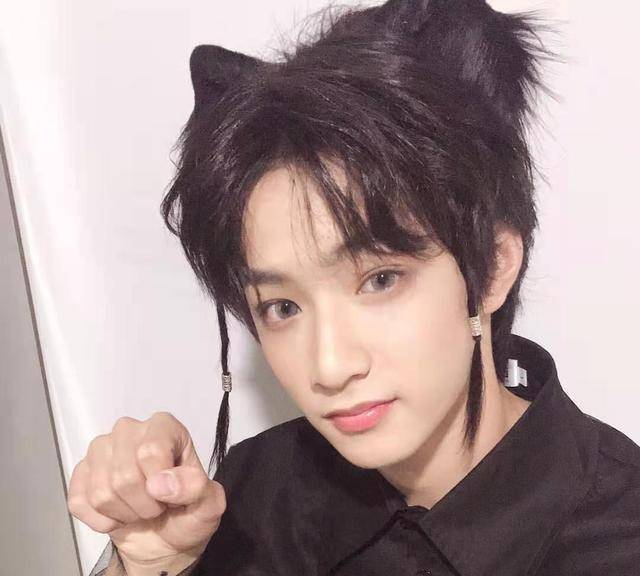 刘耀文_孩子_舞台