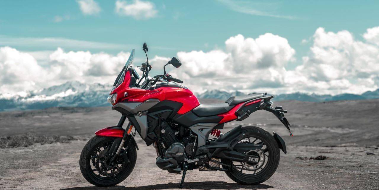 摩旅利器,赛科龙旗舰休旅车rx650,智能配置提升驾驶乐趣_搜狐汽车