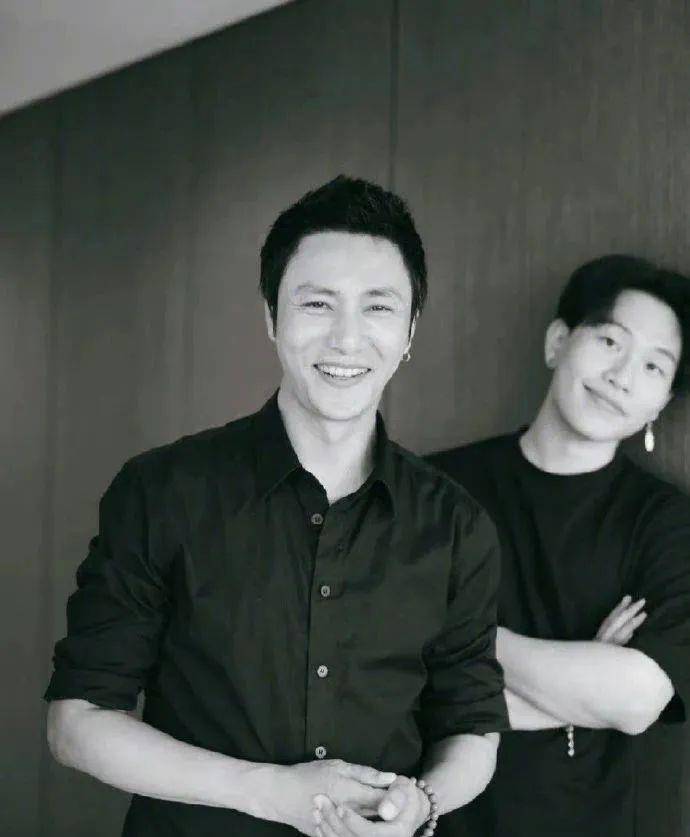 知名女星公开承认_周迅_陈尊佑_俩人