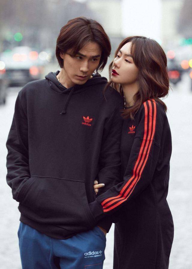 戚薇李承铉登陆《我家小两口》,戚薇让观众感受到戚哥不是白叫的_夫妻