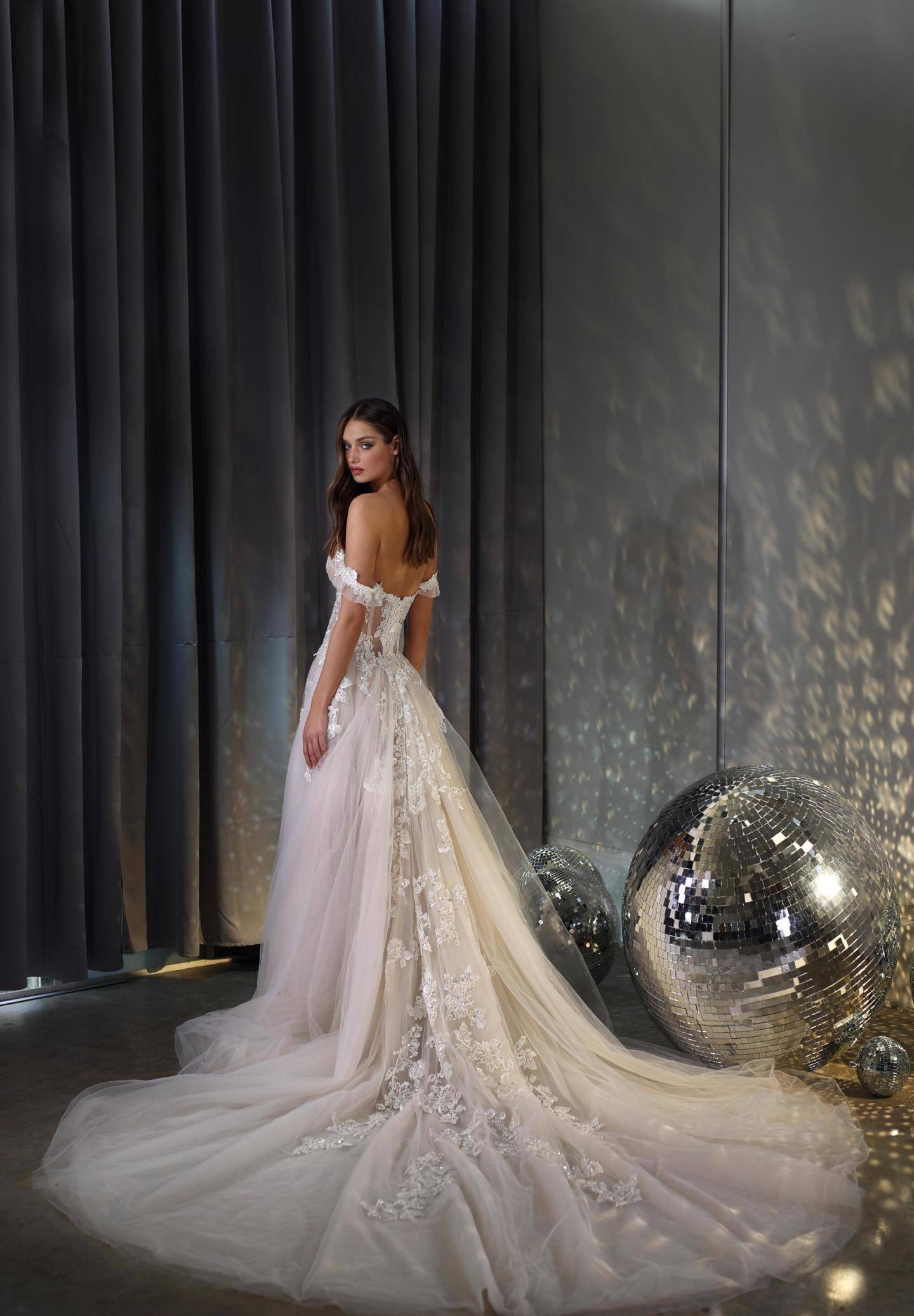 galabygalialahav高级定制婚纱_系列_新娘_连衣裙