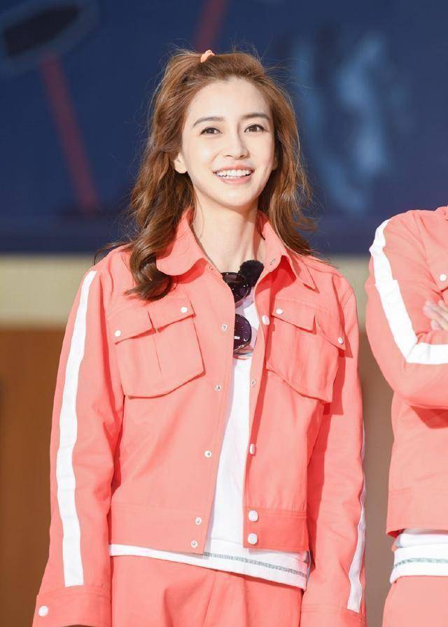 鹿晗依然颜值担当,baby却不敌她,范丞丞成马脸_嘉宾_娜娜_节目组