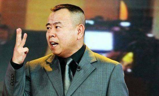 潘长江亲弟弟:原来是我们熟悉的演员,长相差距明显,能认出吗_潘长甬