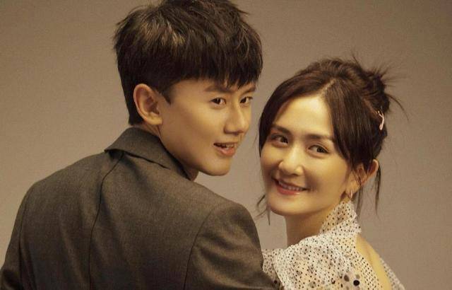 谢娜亲爆《快本》将永久停播?伤心向张杰喊话_大本营_节目_何炅