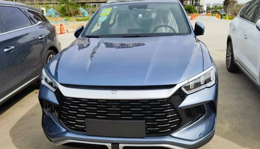 全新宋pro dm-i冠军版到店,远山青色很帅,新增71km版本,配置高_搜狐