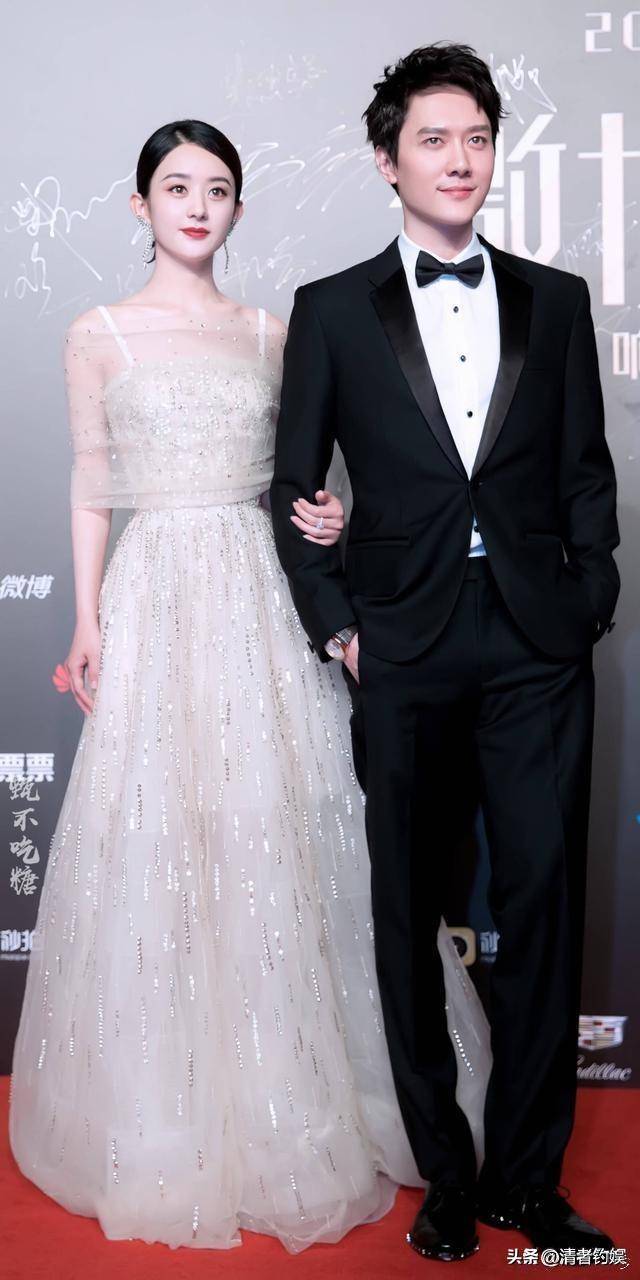 陈晓为妻隆重庆生,四十岁陈妍希家世惊人!