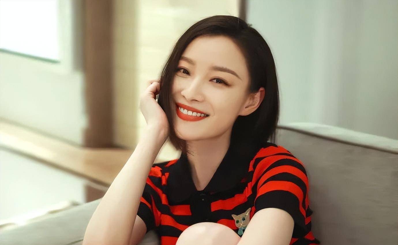 倪妮首次提名金鸡奖"最佳女主角",原来她也曾是一位播音生_电影_发展