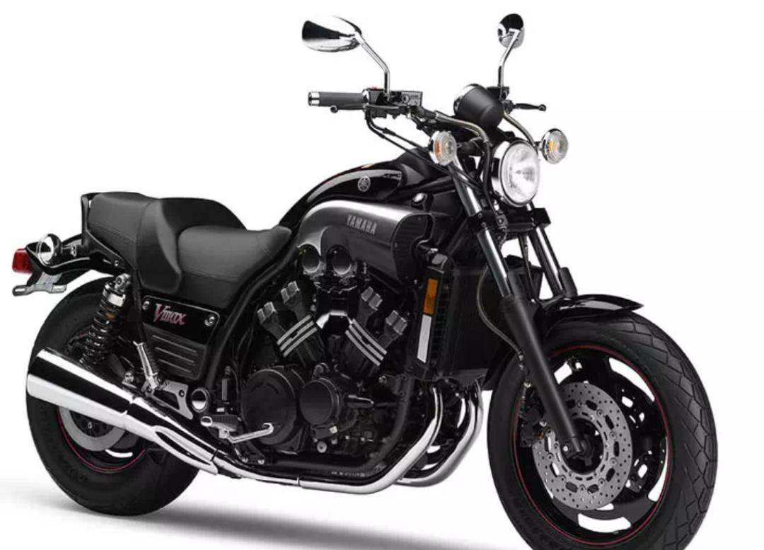 型号:vmax1200 时间:1985年今天我们就来聊聊雅马哈大魔鬼vmax!