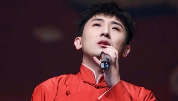 其实尚九熙,他是一个很出色的相声演员,他其实和何九华拆队,是让很多