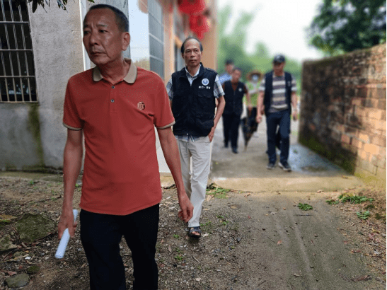 电白岭门镇首富图片